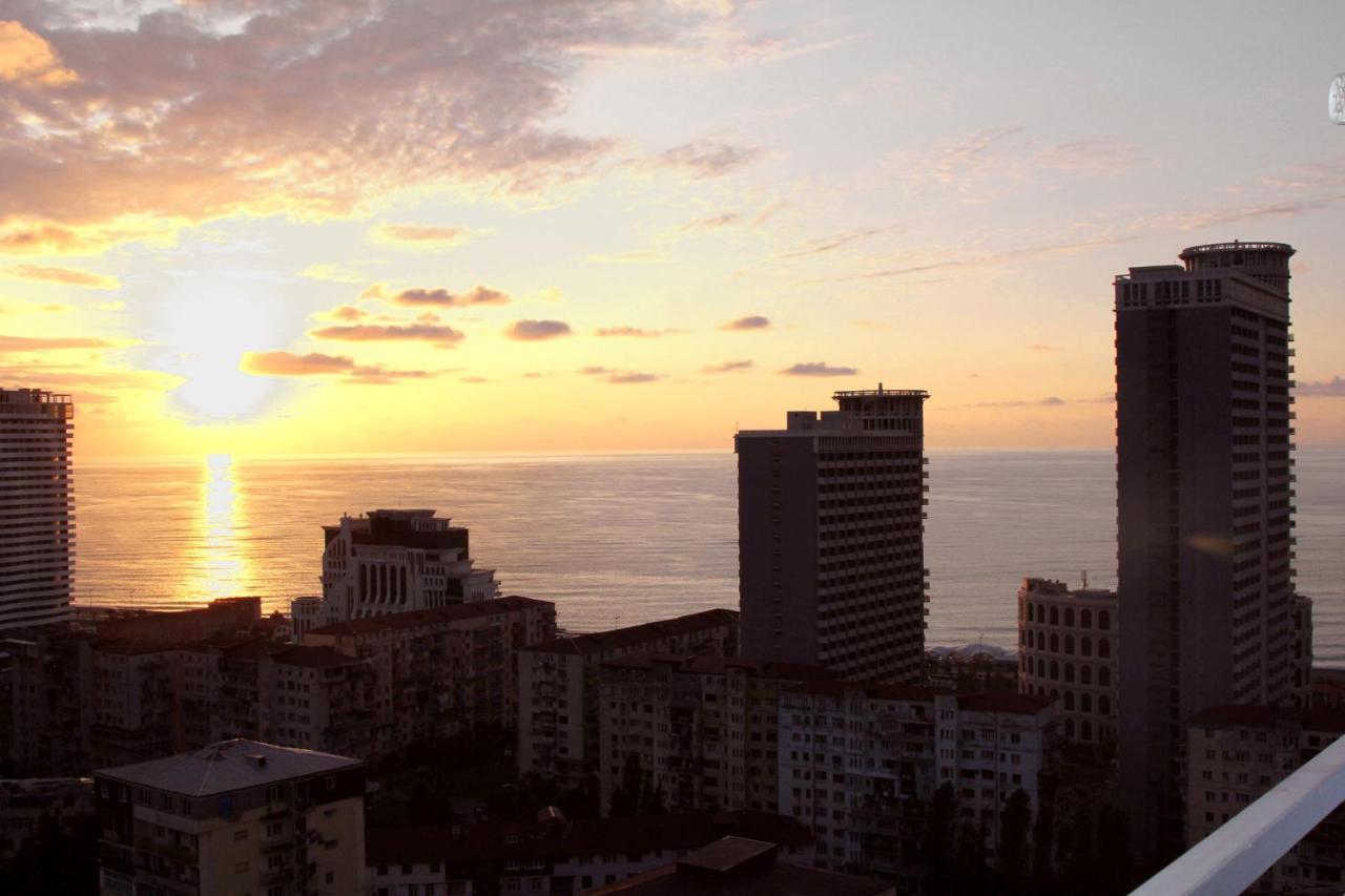 Batumi Real Lux Apartment Bagian luar foto